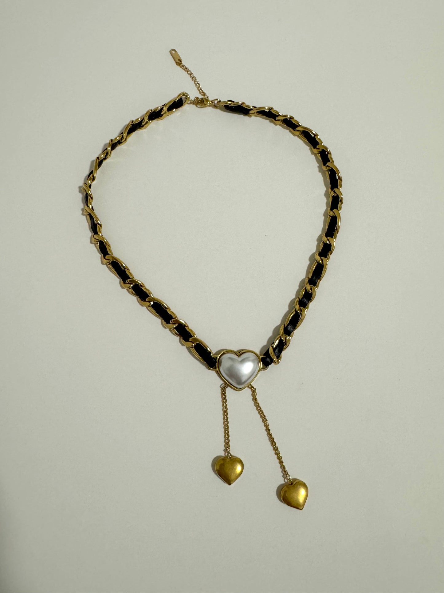 THE VALENTINE NECKLACE