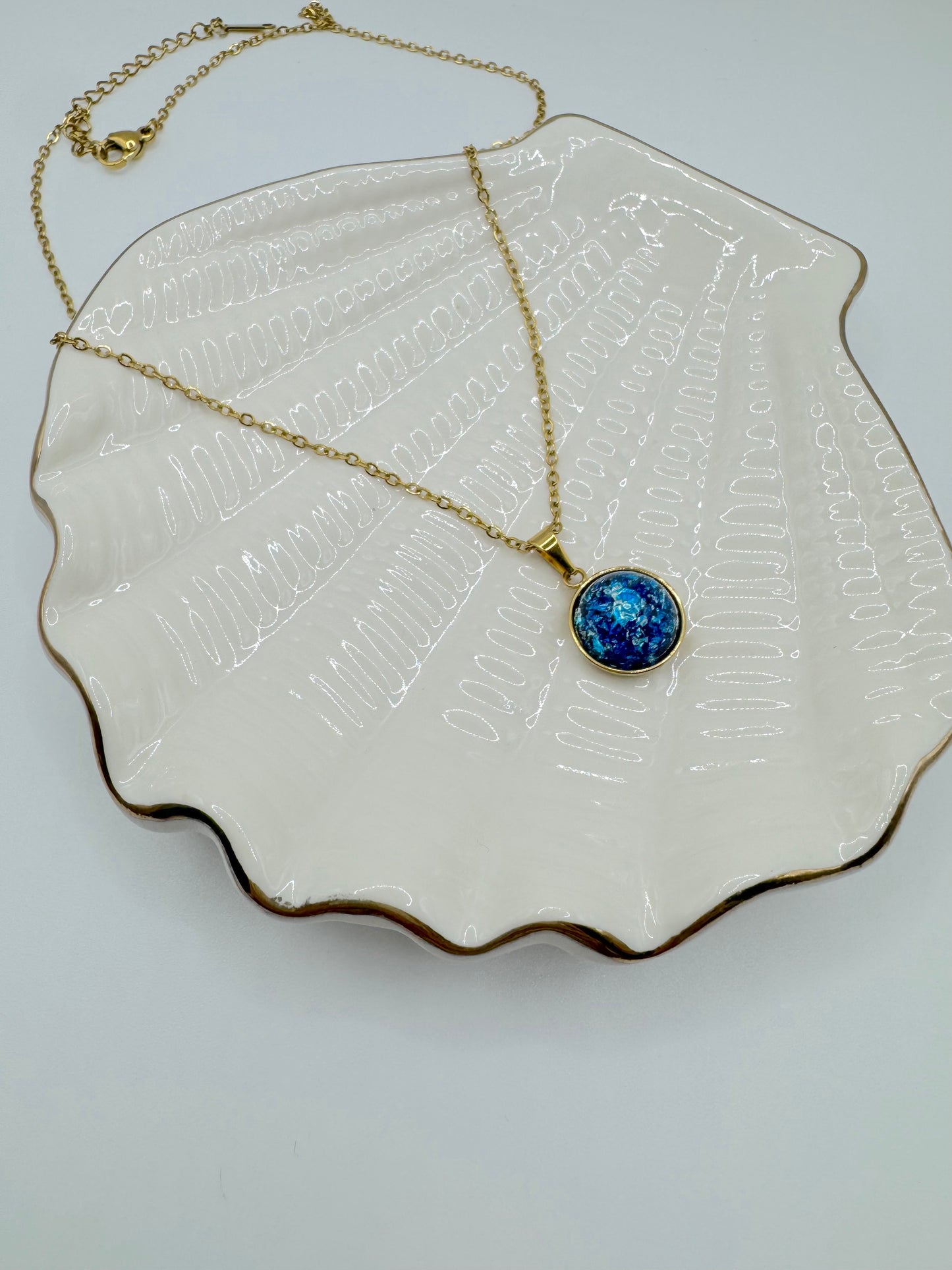 SKIES NECKLACE