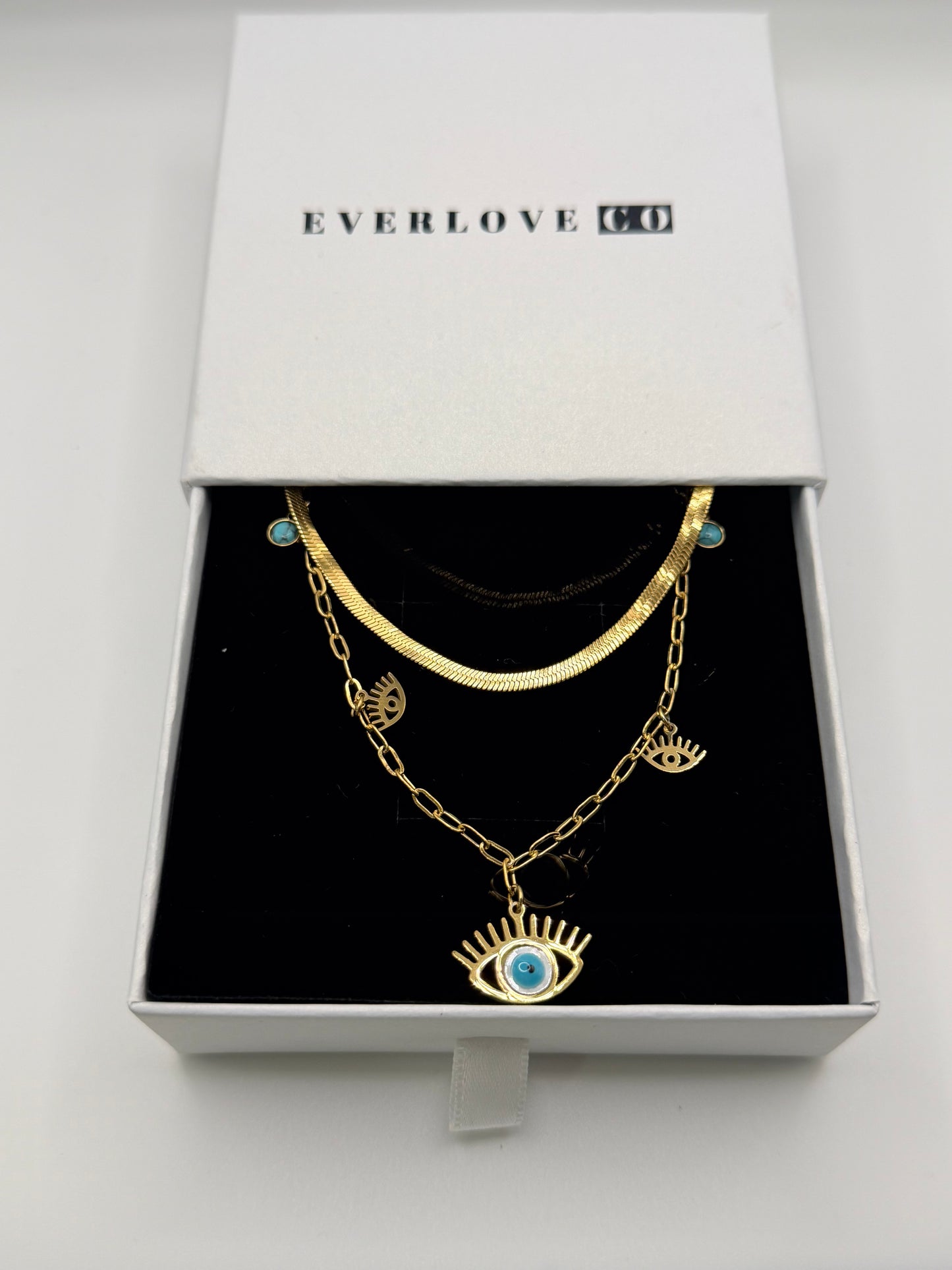 EVIL EYE NECKLACE
