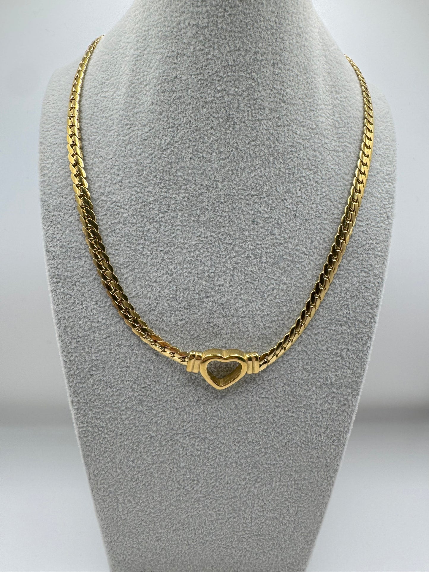 CASSIE NECKLACE