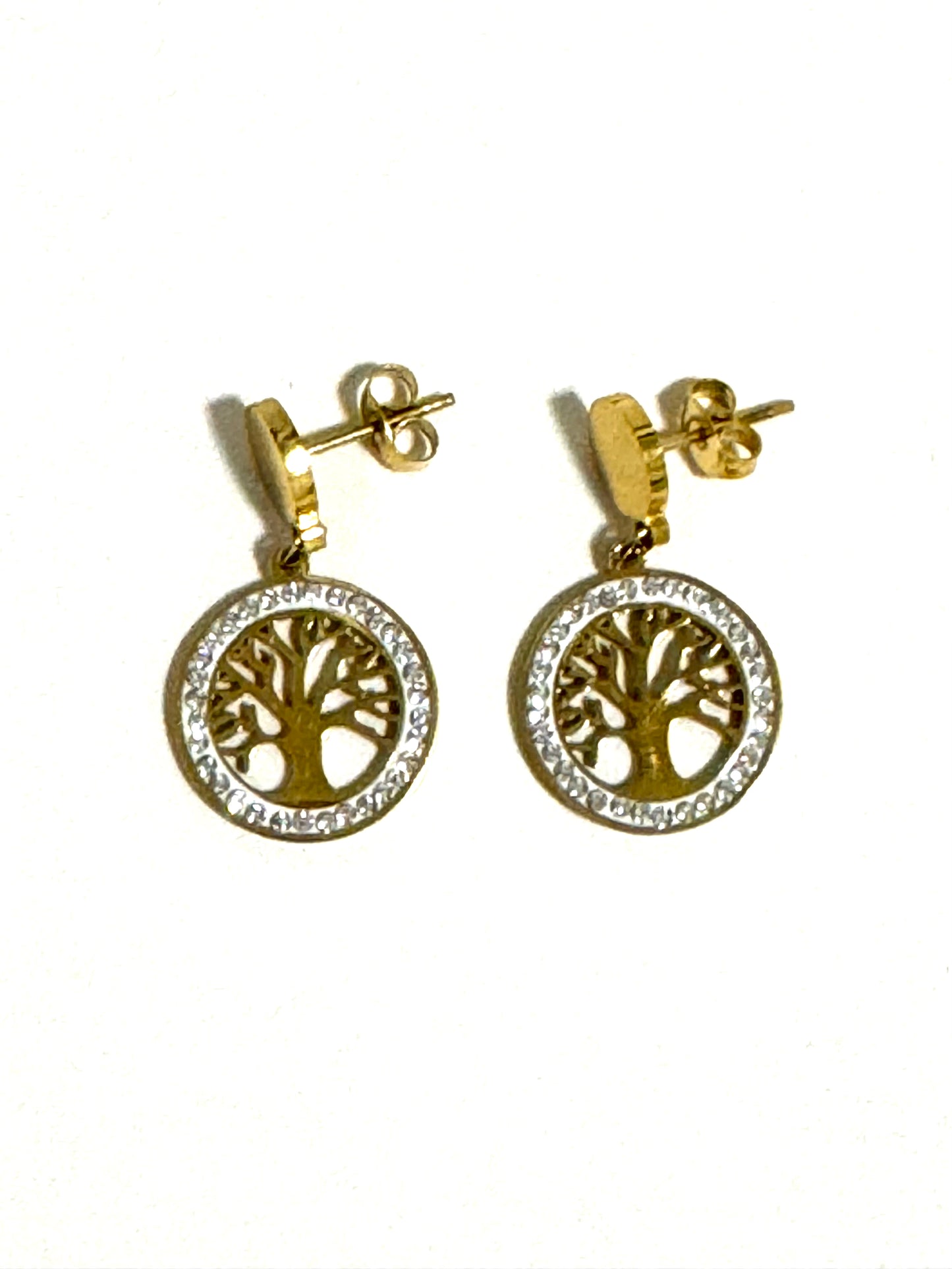 ANIKA EARRING