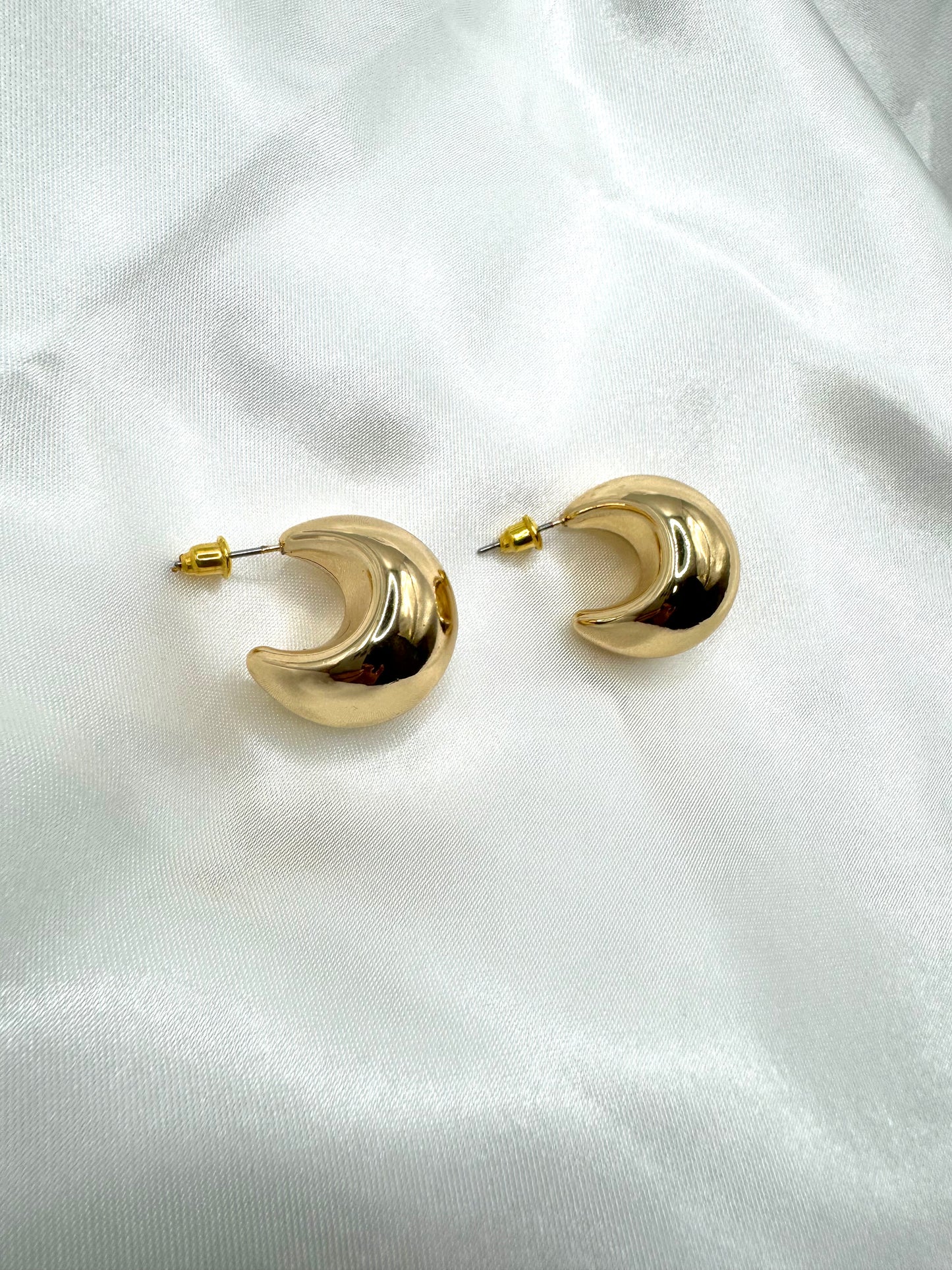 AMELIA TEARDROP EARRING BIG