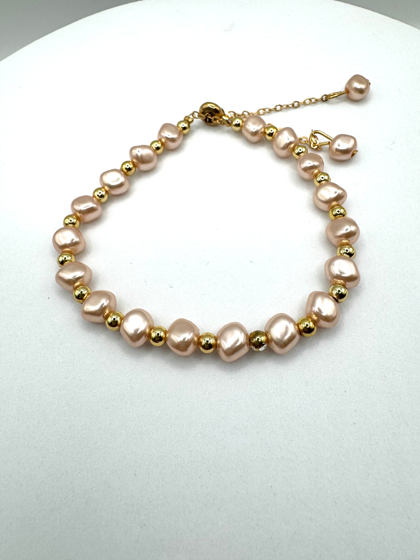 ELIA PINK PEARL BRACELET