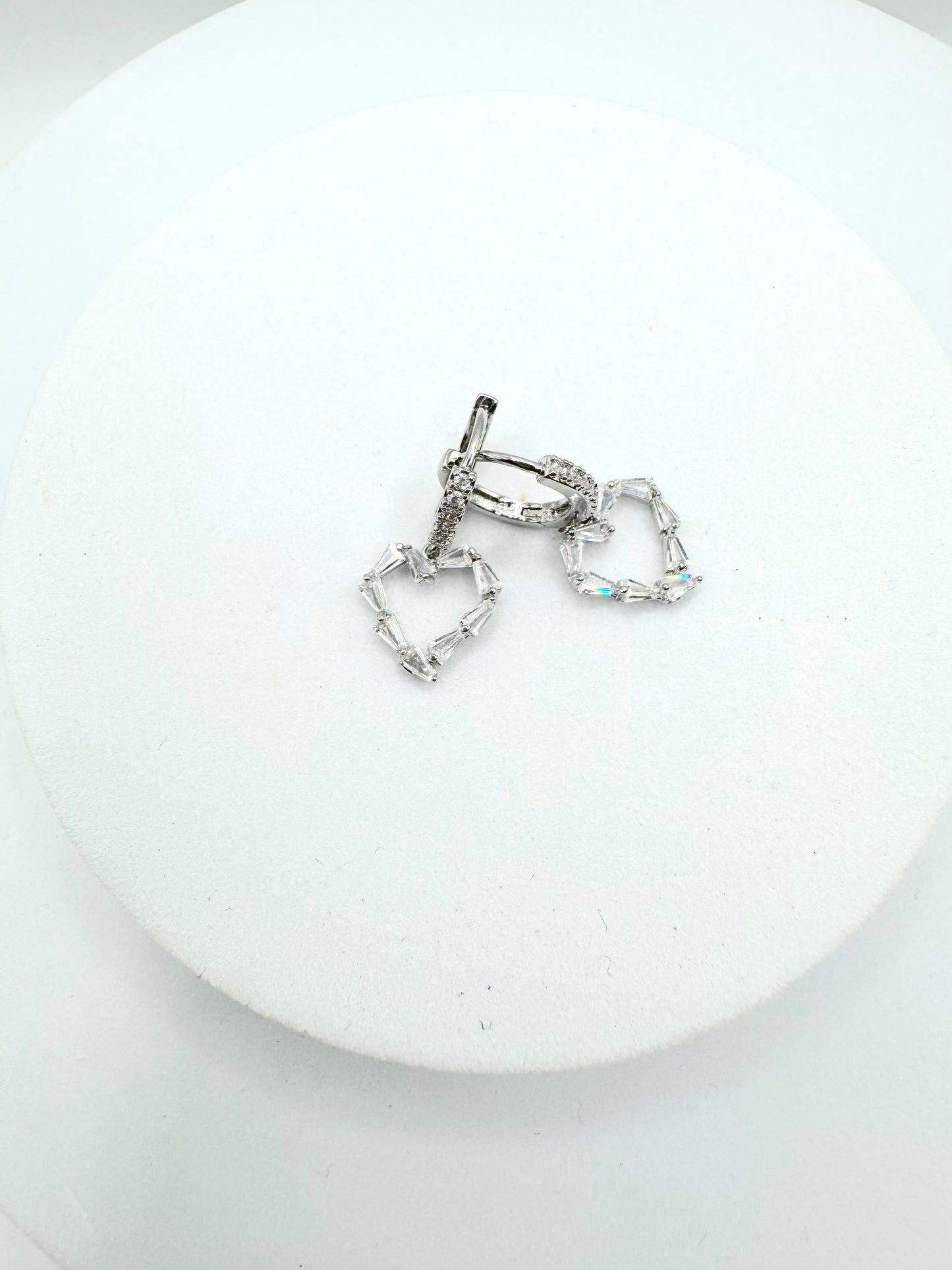 JESSIE HEART HOOP EARRING