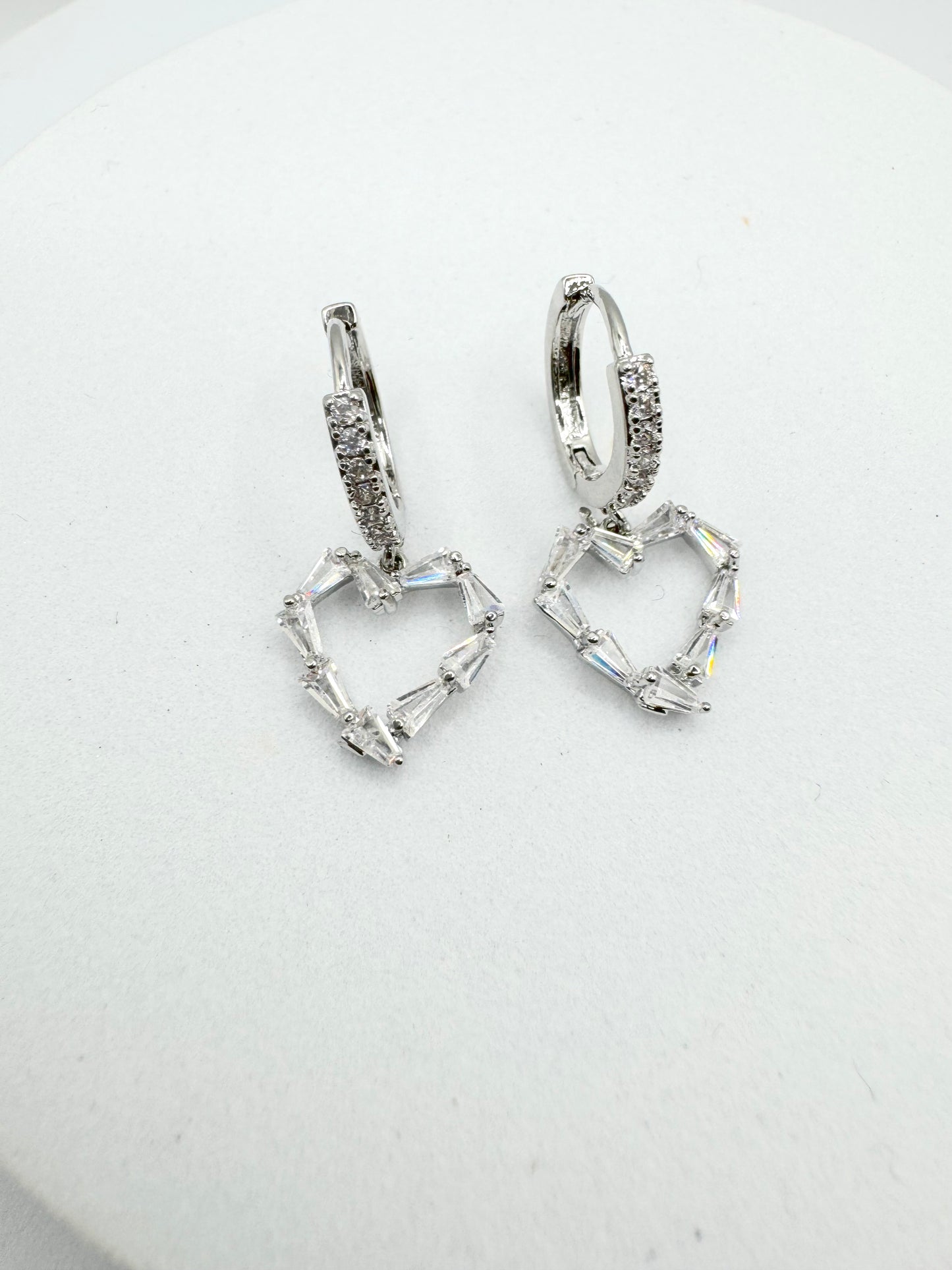 JESSIE HEART HOOP EARRING