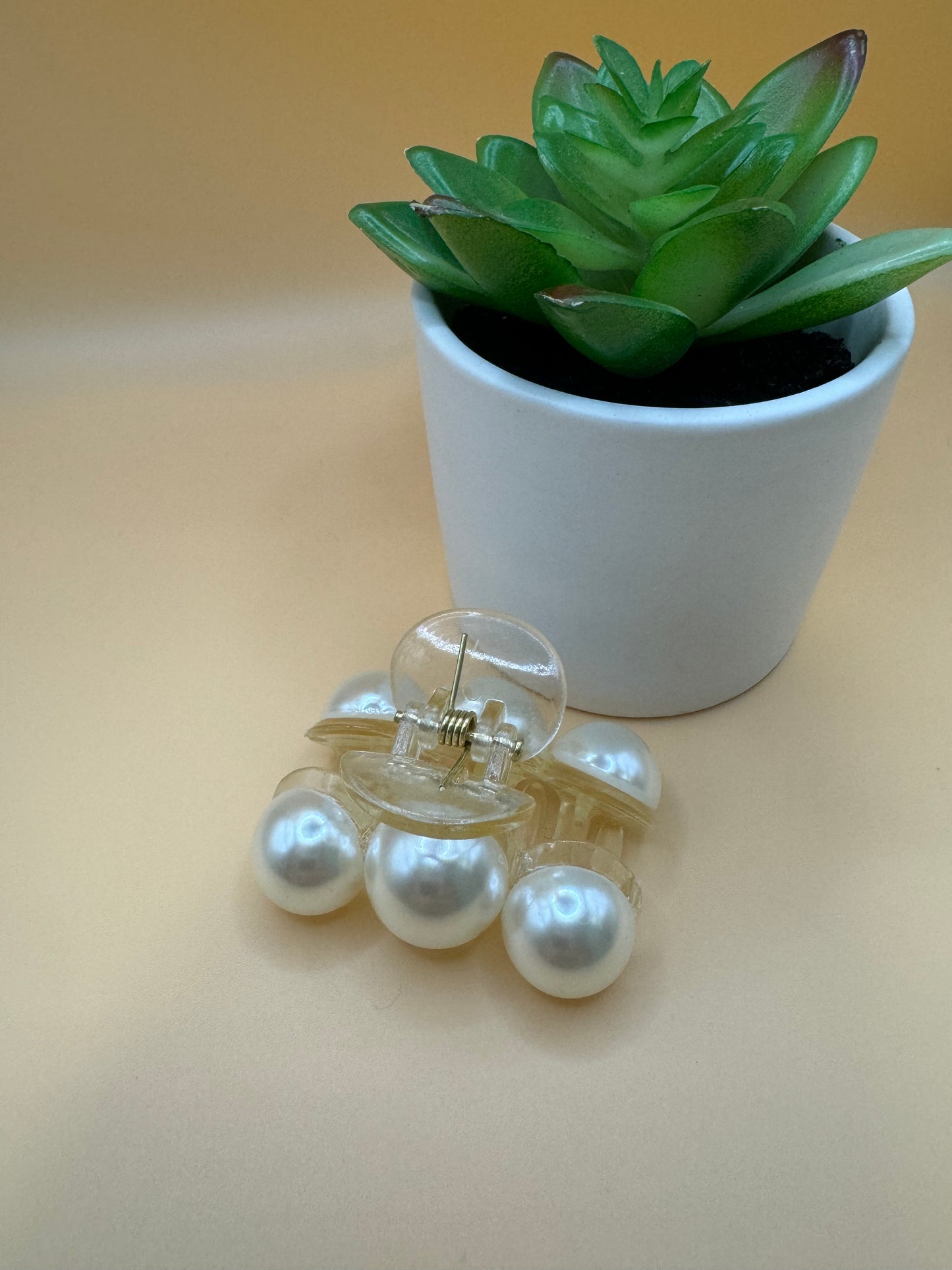 ALICE PEARL HAIR CLIPS SMALL